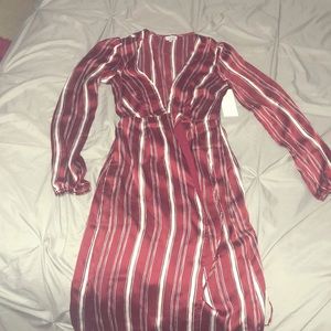 Wrap dress-wine color